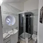 Red Lion Pub & Апарт-отель Сентендре
