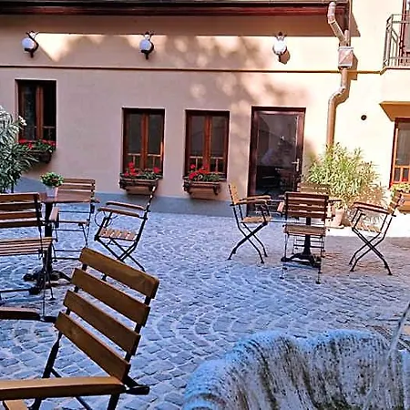 Red Lion Pub & شقة فندقية سنتيندري